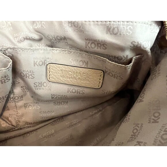 Michael Kors Satchel Handbag w Crossbody Chain Strap  Light Tan Leather - Picture 15 of 16